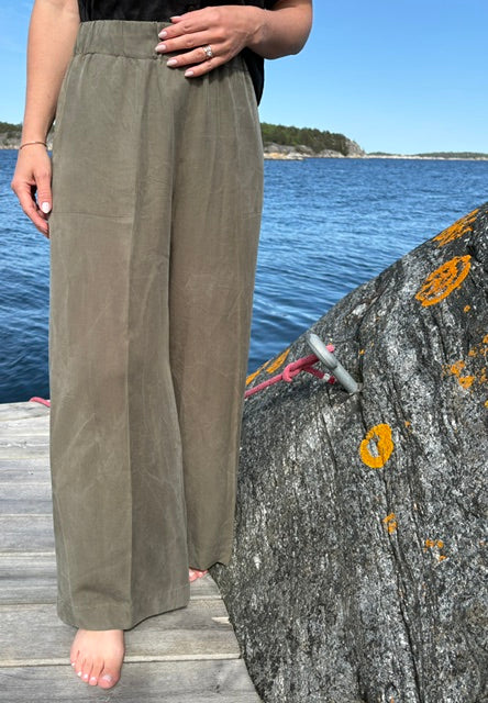Elin Pant
